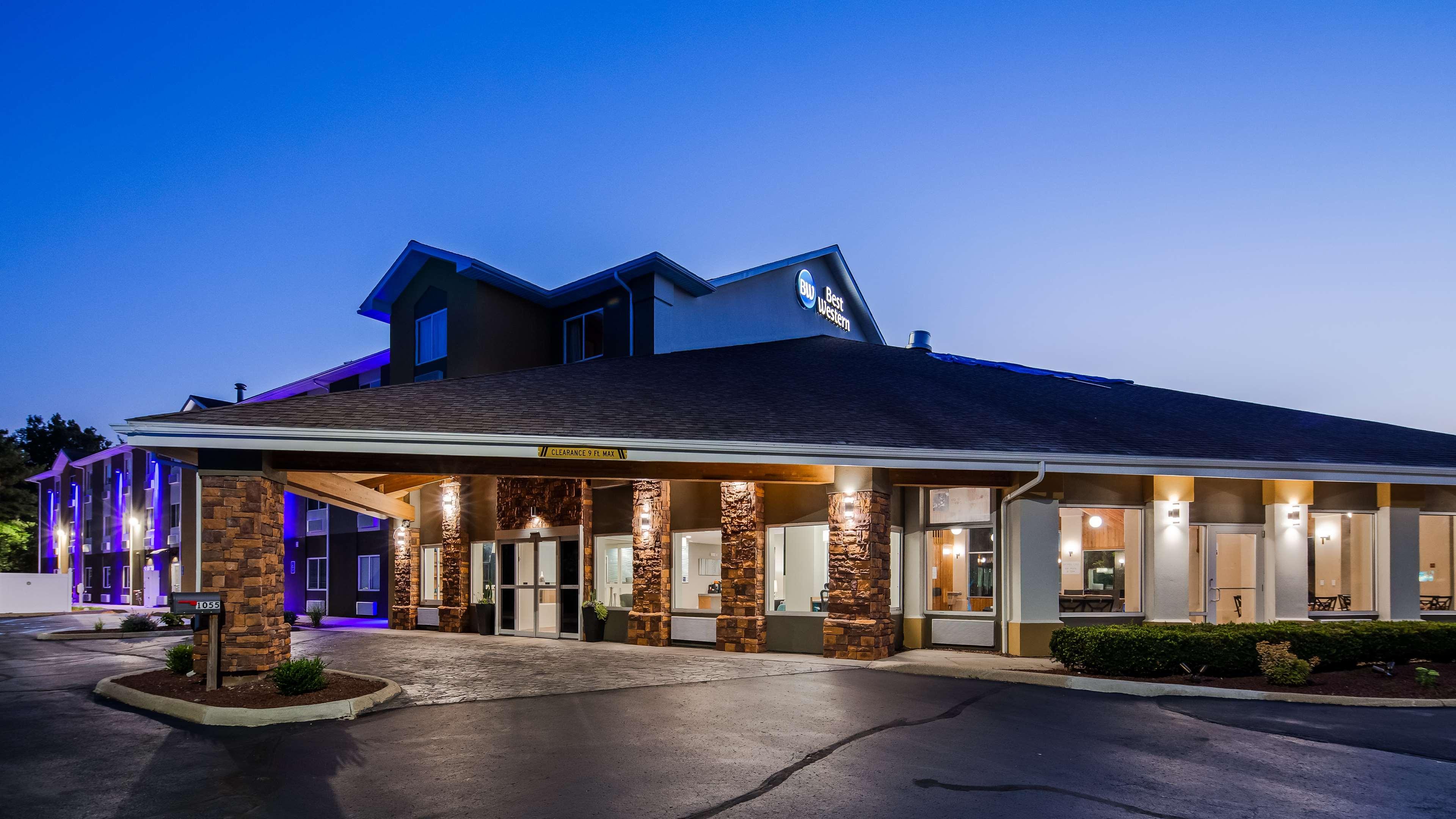 Best Western Dewitt Dış mekan fotoğraf